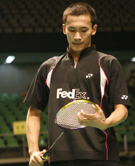  p data-id="gnve6vlz3v">陆启成,1988年7月15日出生,羽毛球 a target