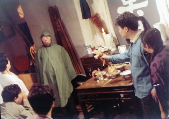 《多管闲事》由 a target="_blank" href="/item/上海电影制片厂