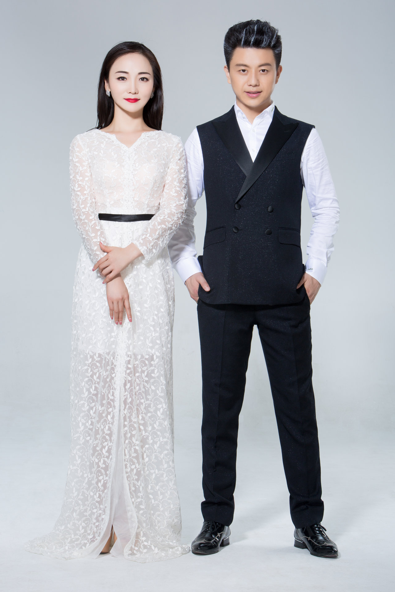  p data-id="gnzgudr0f3">玄鸟传说,是中国大陆音乐组合,成立于2013年