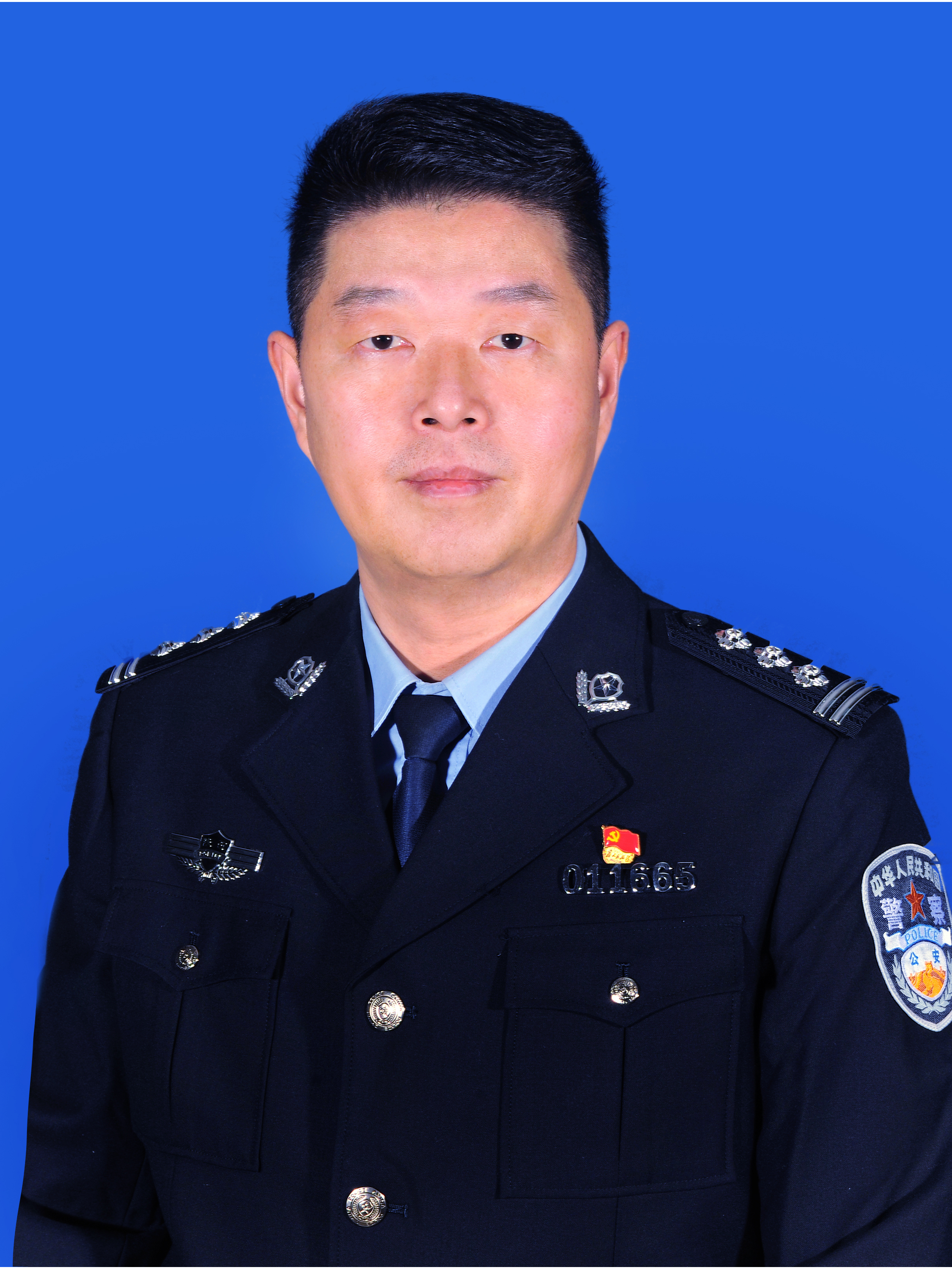 id="uop0z6wudfwu">现任陕西省西安市公安局交通警察支队