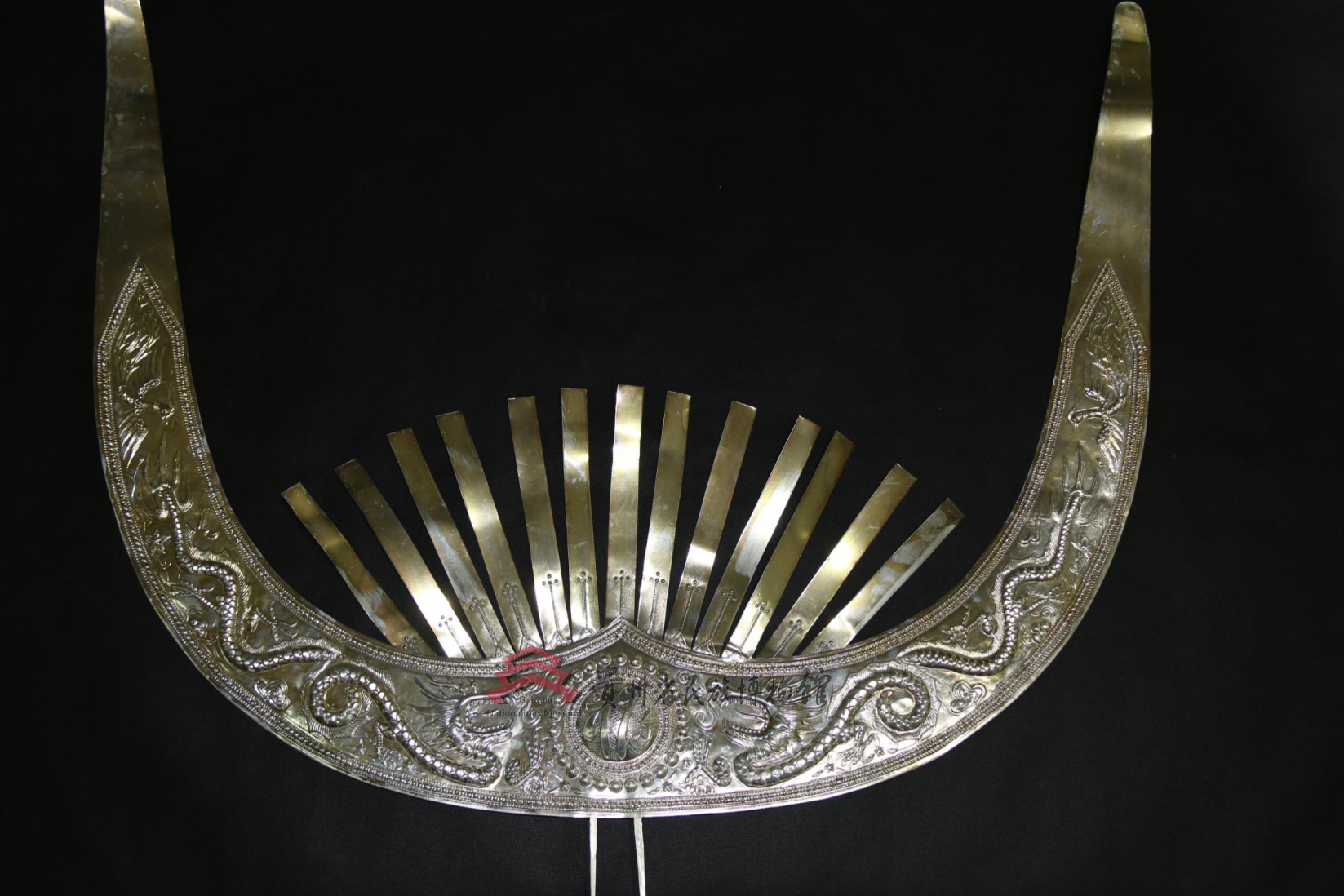 当代雷山苗族仿银牛角