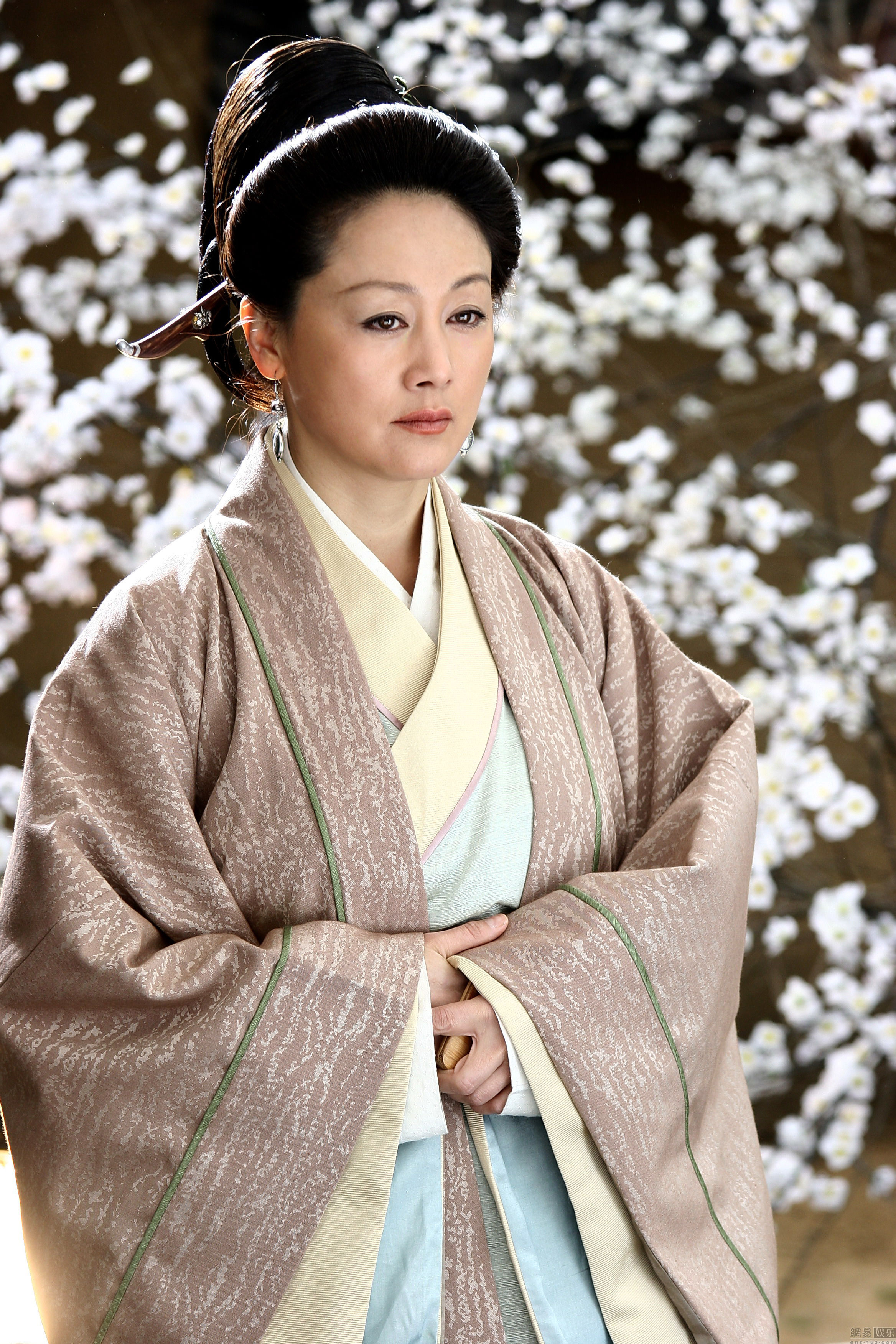 《孔雀东南飞》是刘兰芝夫妻、婆媳、刘兄联袂出演的悲情大片？_百科TA说