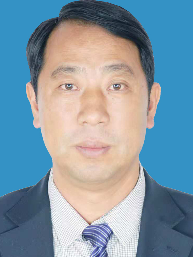  p>杨建华,男,藏族,云南德钦人,党校研究生学历,中共党员.