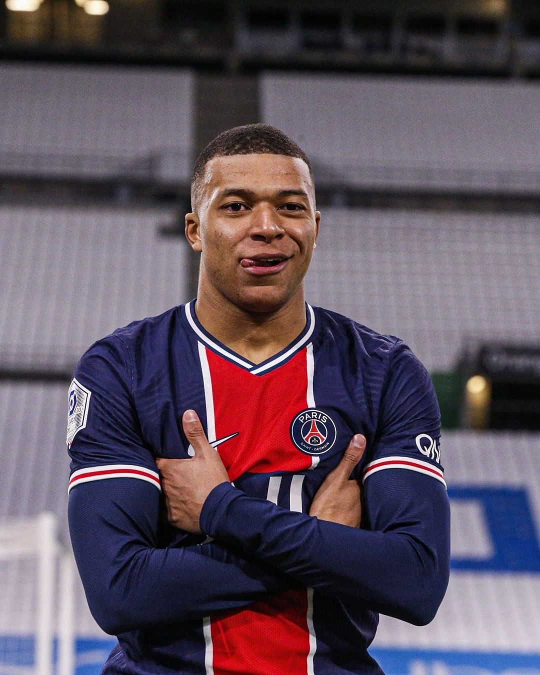  p> b>基利安·姆巴佩 /b>(kylian mbappé),全名 b>基利安·桑米