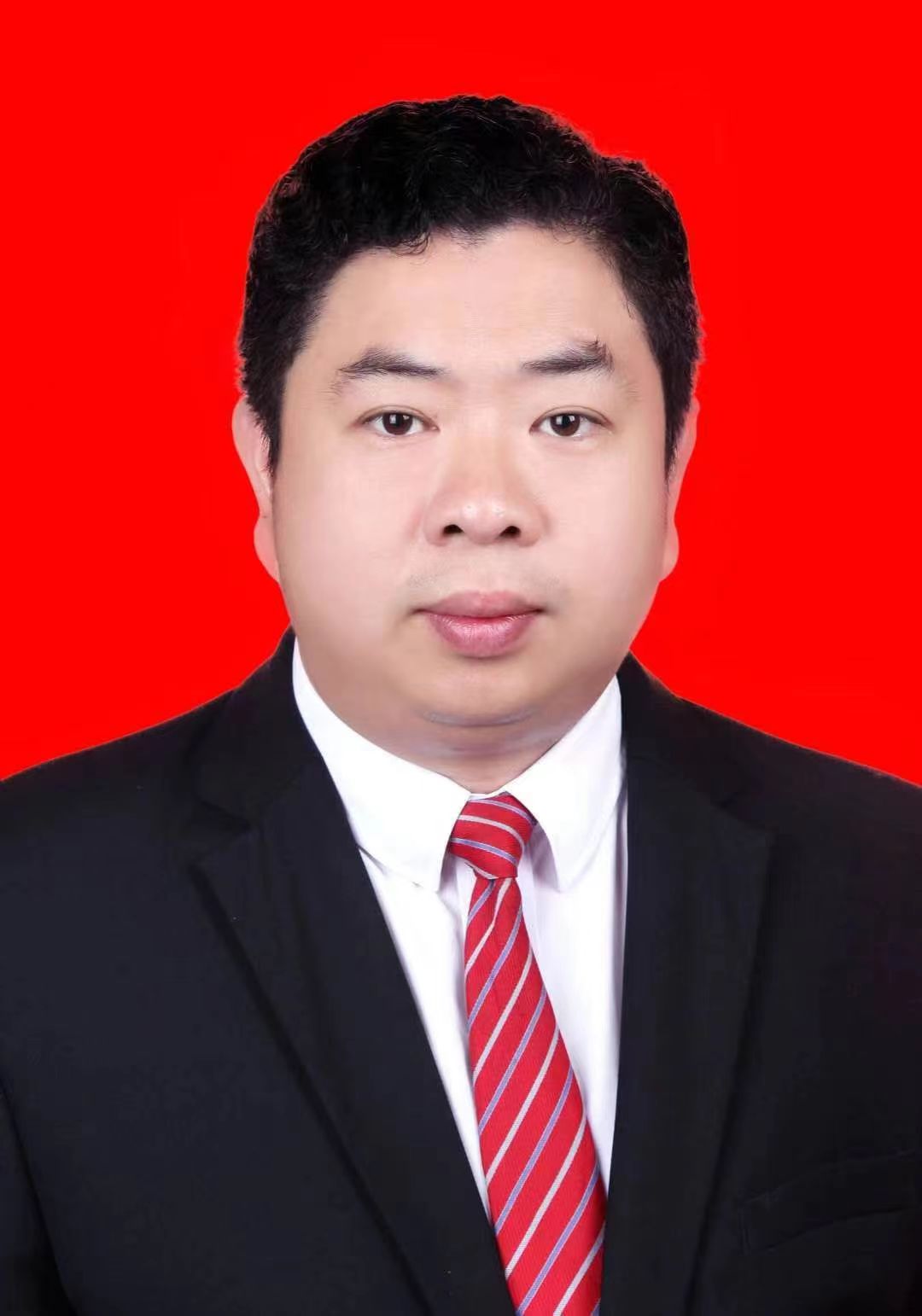 lp">现任湖南省衡阳市衡山县委常委,县人民政府党组副书记,常务副县长