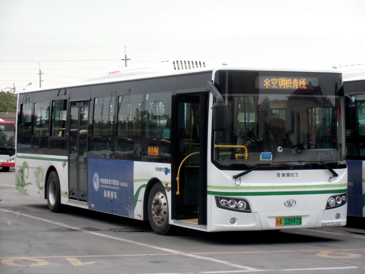 公交松青线是一条运行于上海市松江区,青浦区的交通营运路线 /p> p