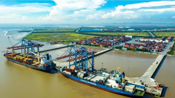 越南港口运输