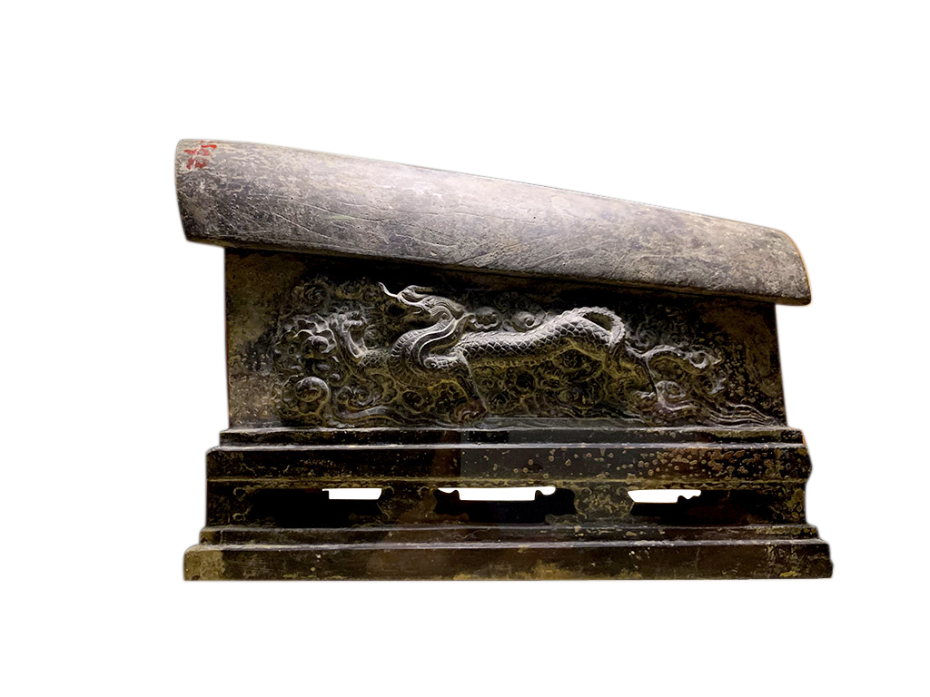  p>古代用石棺为葬具的墓葬形式,又称石棺葬.