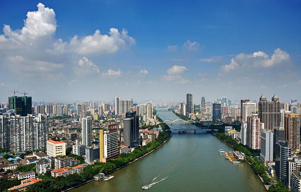  p>广东,简称"粤", a target="_blank" href="/item/中华人民共和国