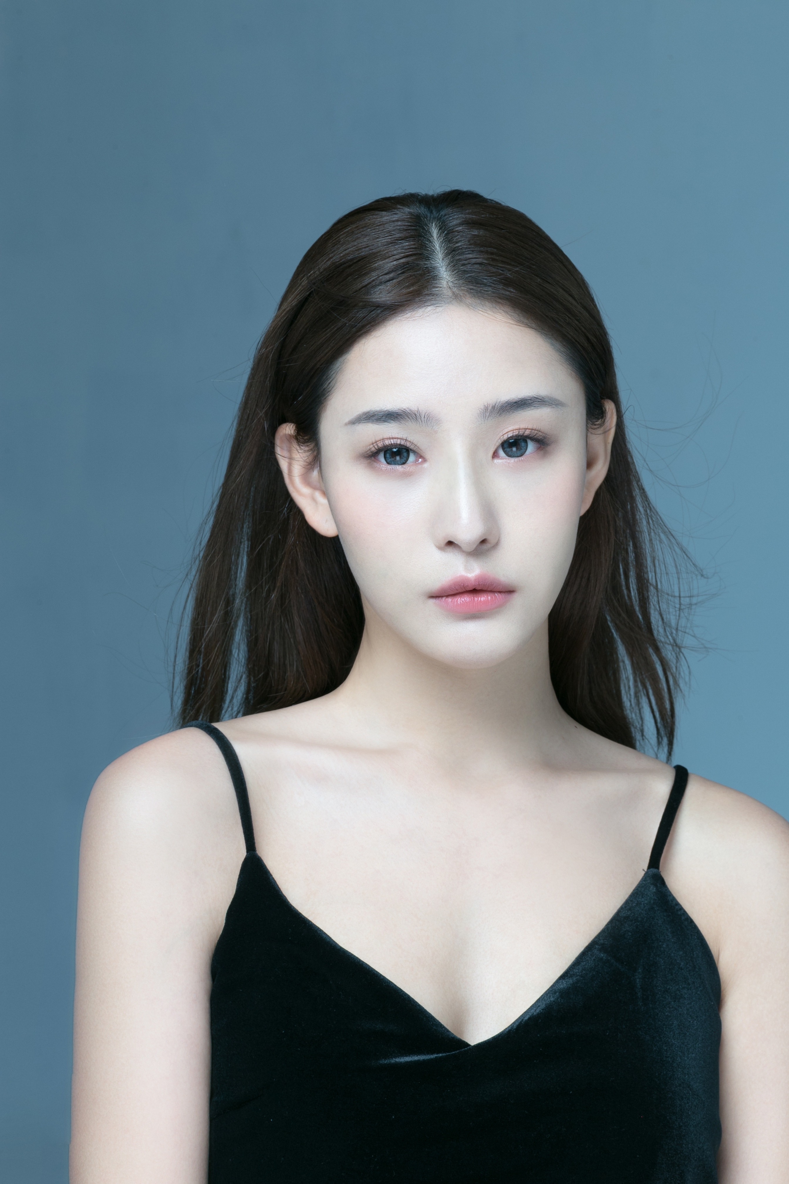 data-lemmaid="1736818">上海戏剧学院 /a>,中国内地女演员,模特