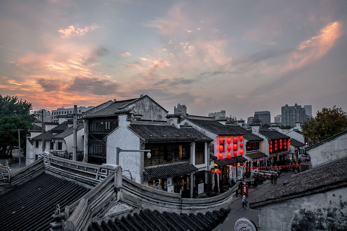  p data-id="gnwpjdp37i">清名桥历史文化街区位于江苏省无锡市南长区