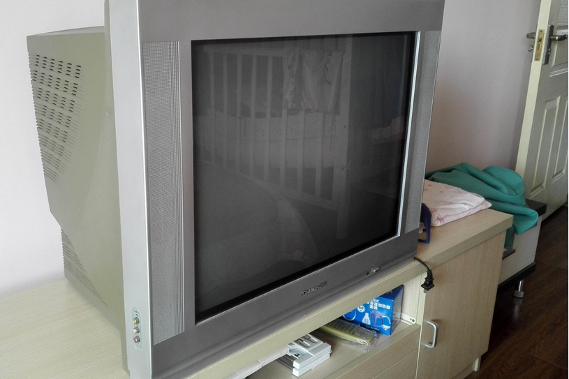  p>长虹chd2988是长虹公司生产的crt纯平电视. /p>