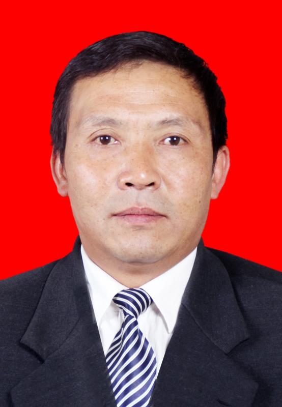  p>颜家军,大方县人力资源和社会保障局党组书记. /p>