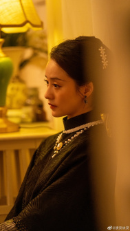依灵（中国内地女演员）_百度百科