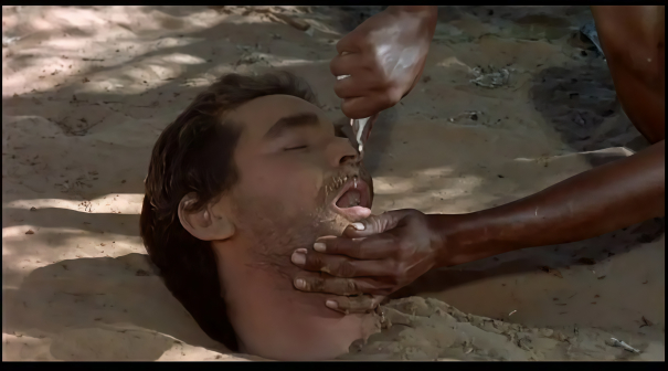 《上帝也疯狂2》剧照