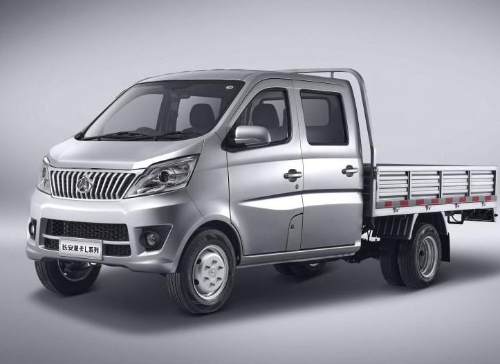 长安星卡单排挺好的,性价比也高1长安星卡d201单排的做工和用料相比同