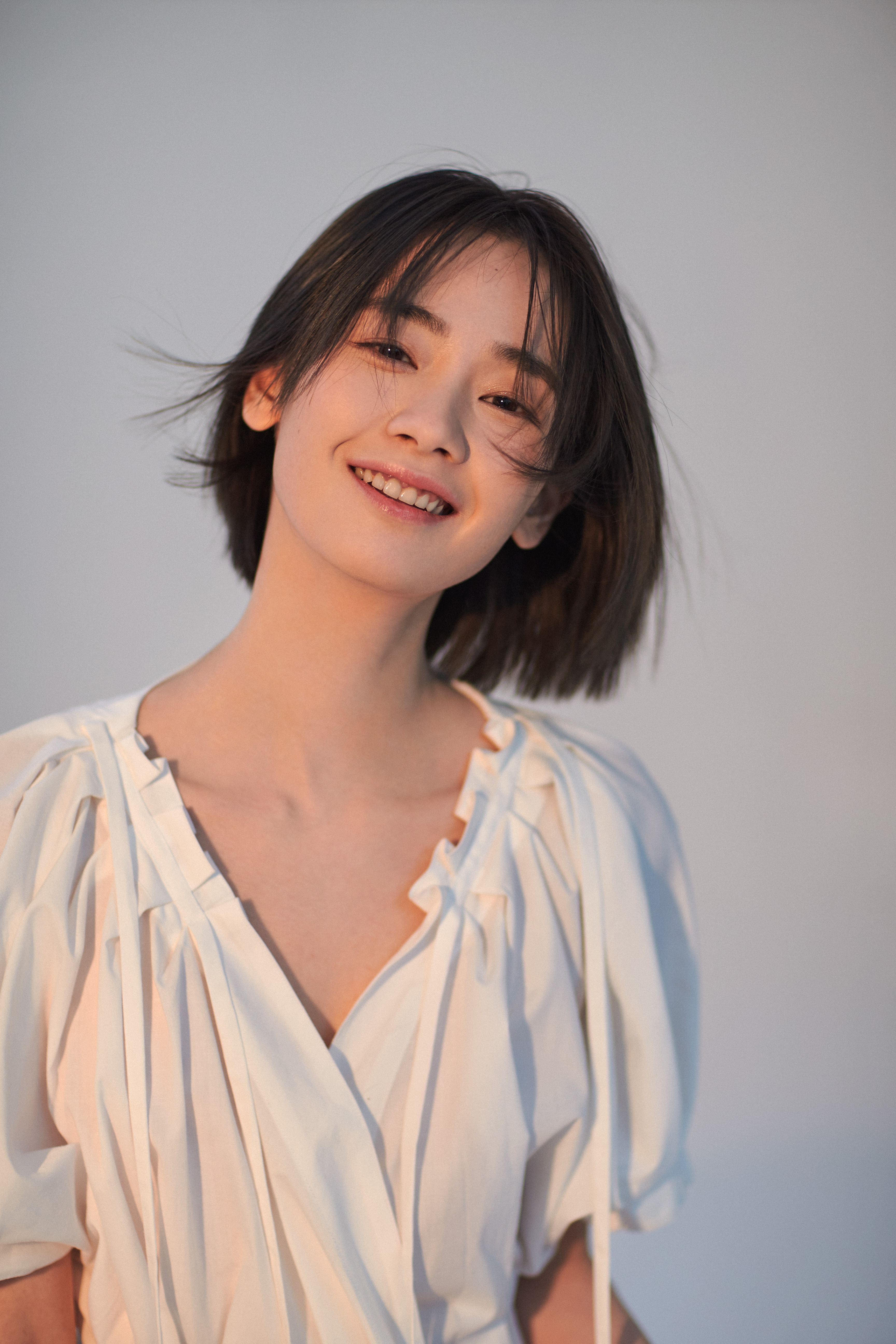 >刘雅瑟(原名刘欣),1989年1月13日出生于湖南省衡阳市,中国内地女演员