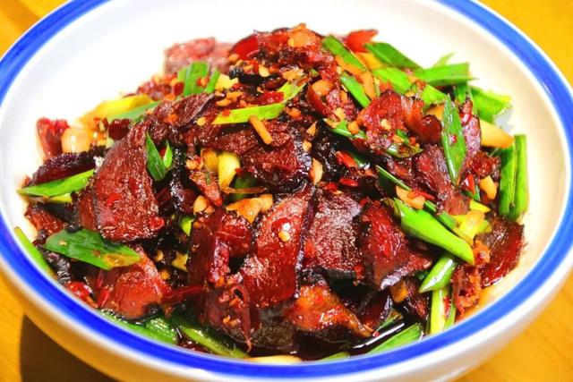 小炒腊牛肉