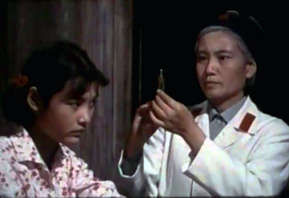 《青春》是1977年上映的中国 a href="#" data-lemmaid="31689">电影 
