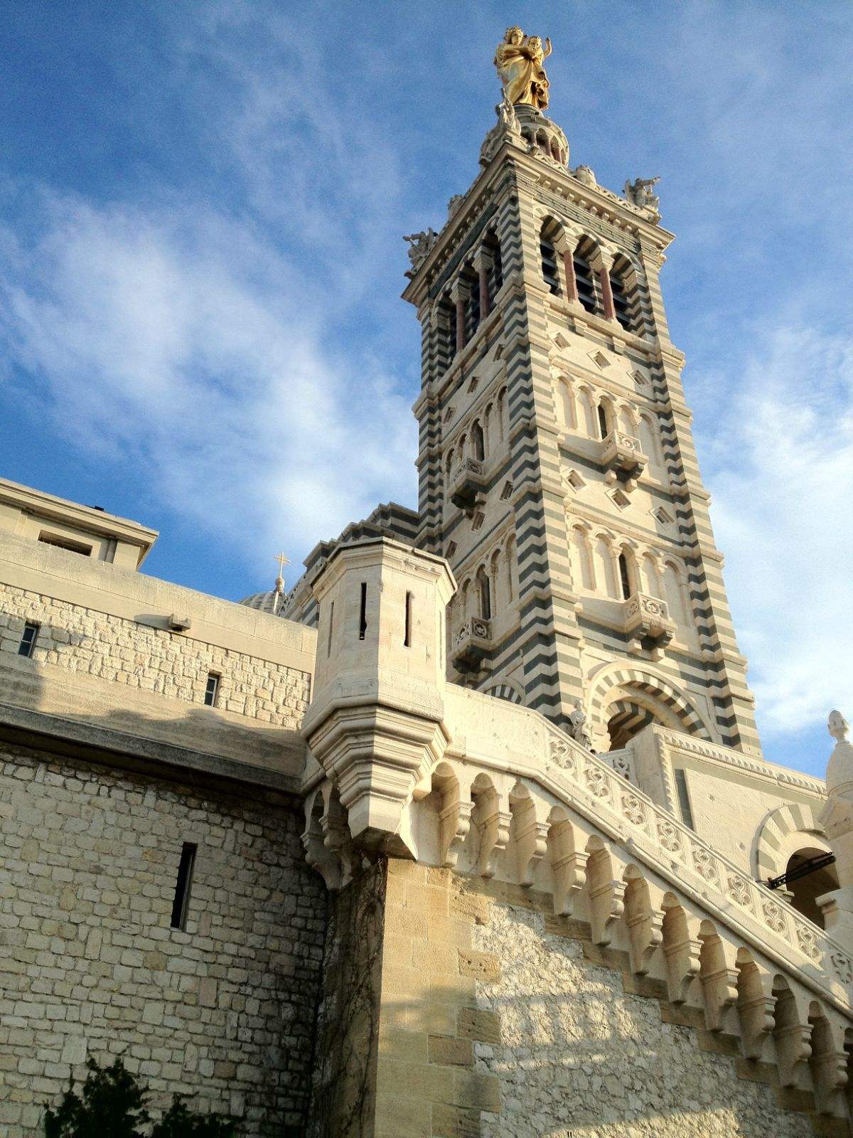 艾克斯(aix-en-provence)是 a target="_blank" href="/item/普罗旺斯