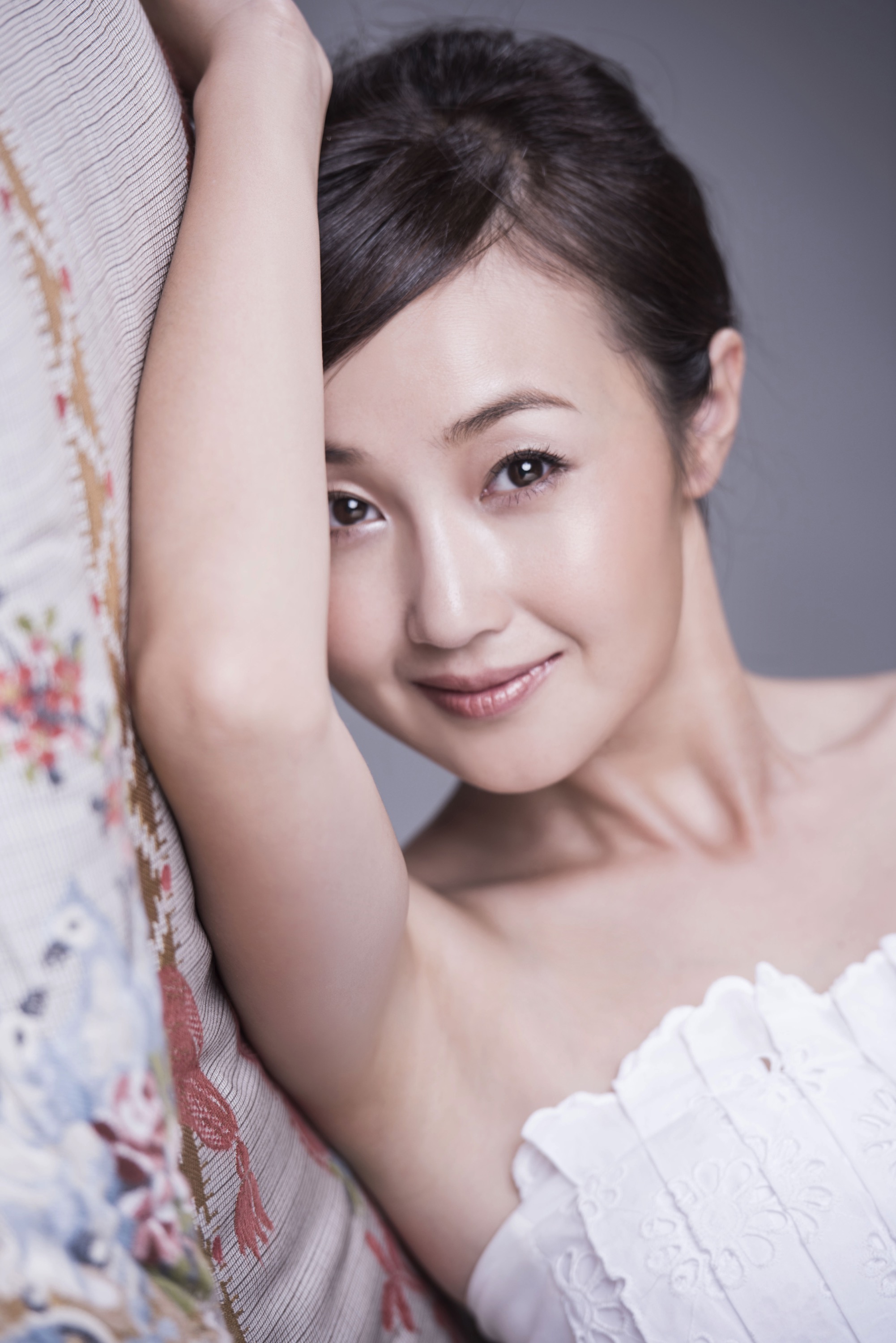  p>尹馨梓,1985年8月26日出生于天津市,毕业于 a target="_blank"