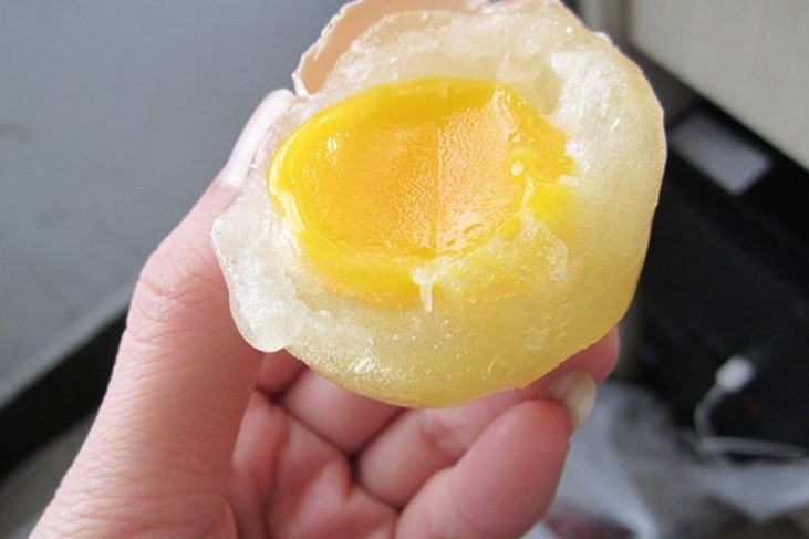 橡皮鸡蛋