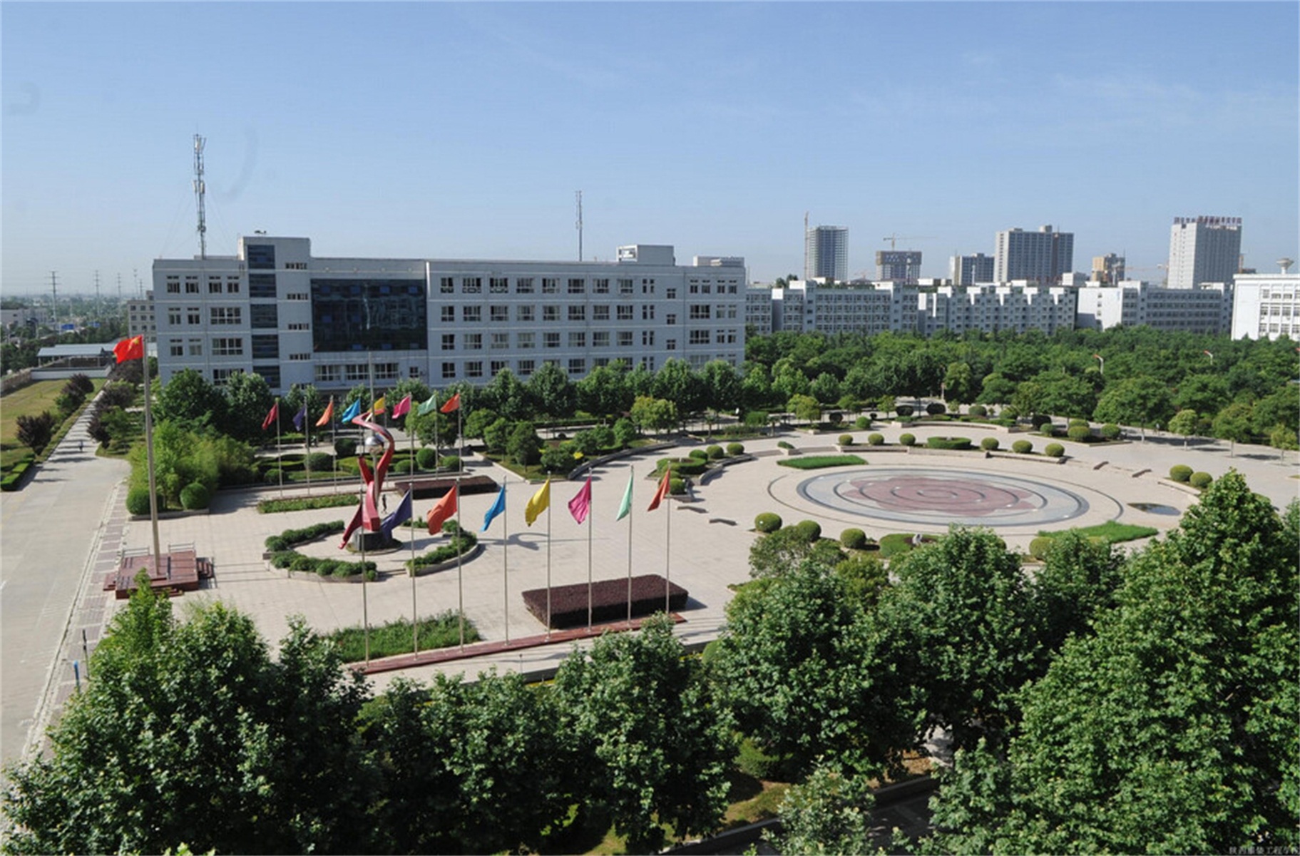 陕西服装工程学院