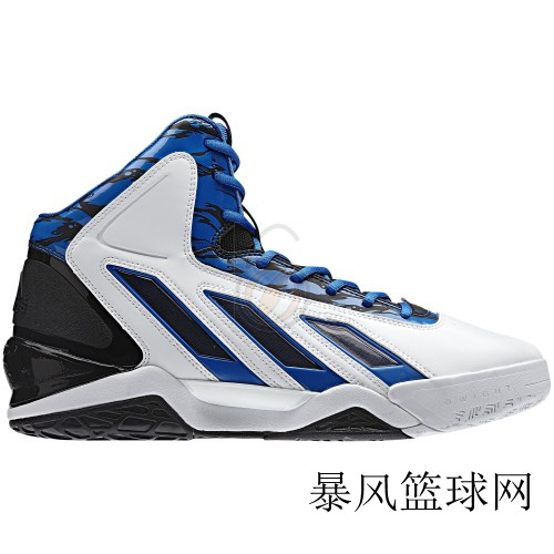 霍华德3代篮球鞋的设计充满着激情和力量,同样霍华德3代在阿迪达斯