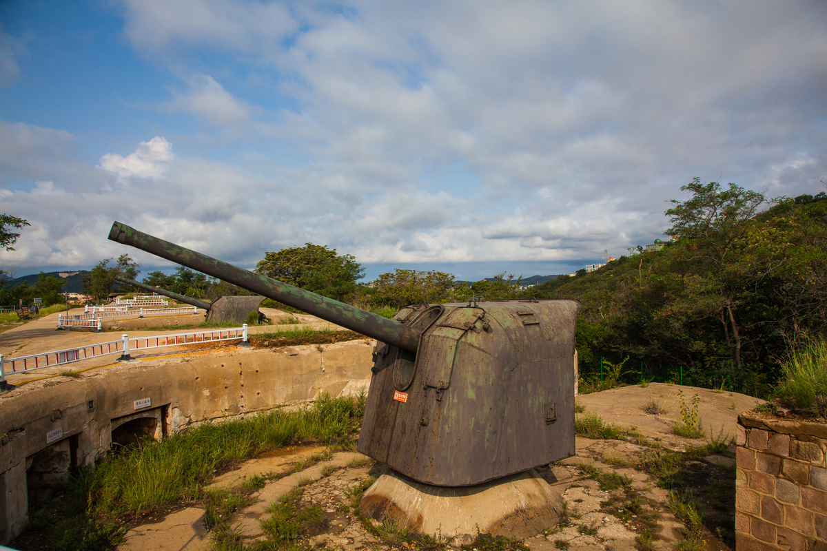 电岩炮台