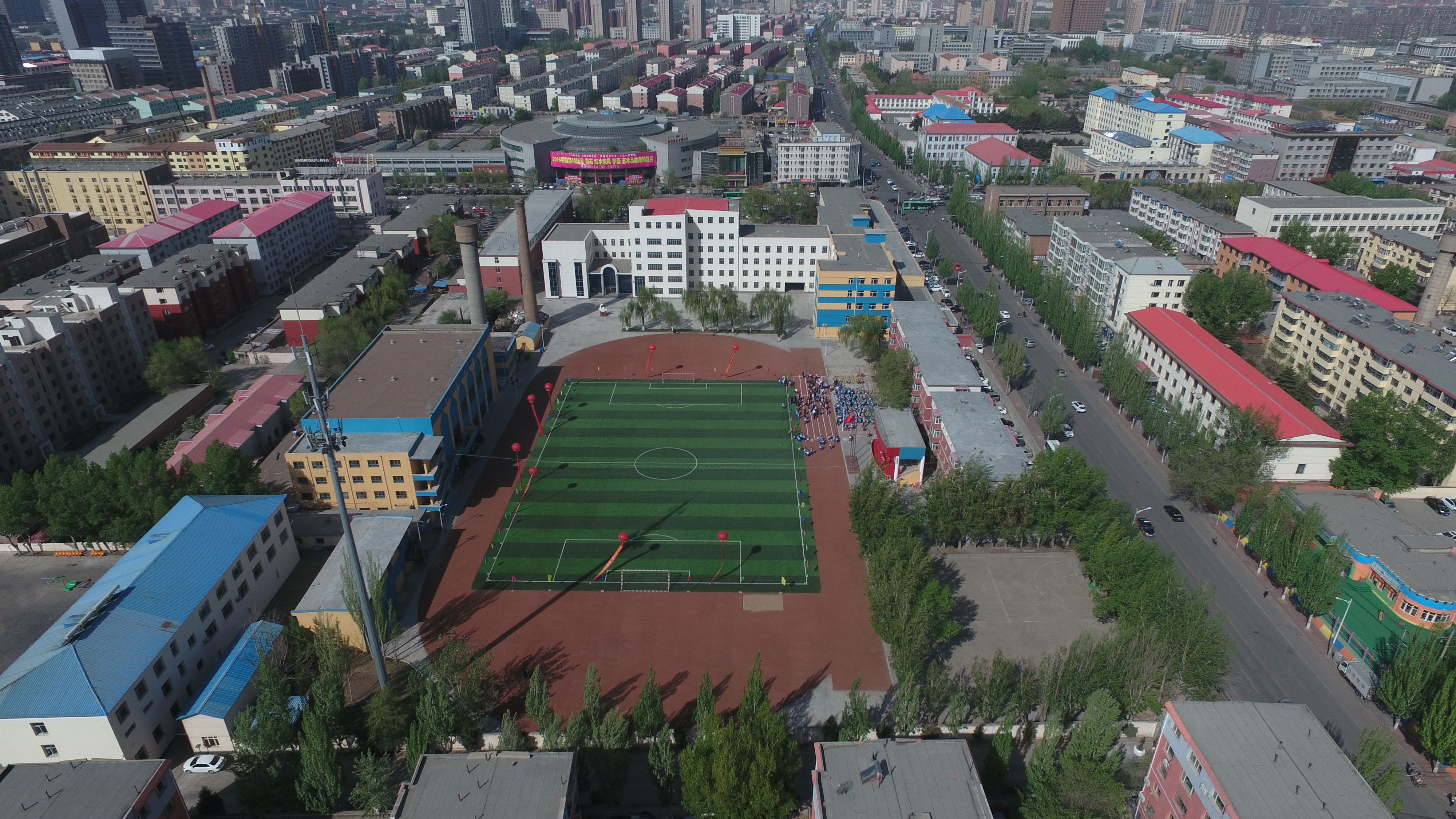 呼和浩特市启秀中学东校区