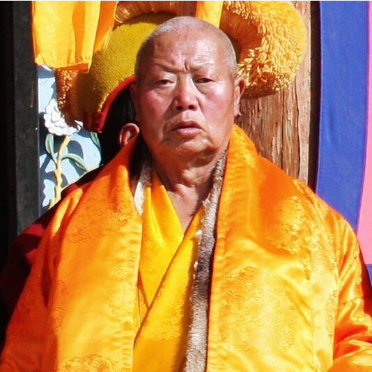青海文家寺住持. /p> p>文家活佛是一名以瑜伽士身份出世的实修者,成
