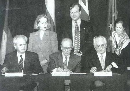 ="148336">意大利 /a> a target="_blank" href="/item/热那亚/84809"