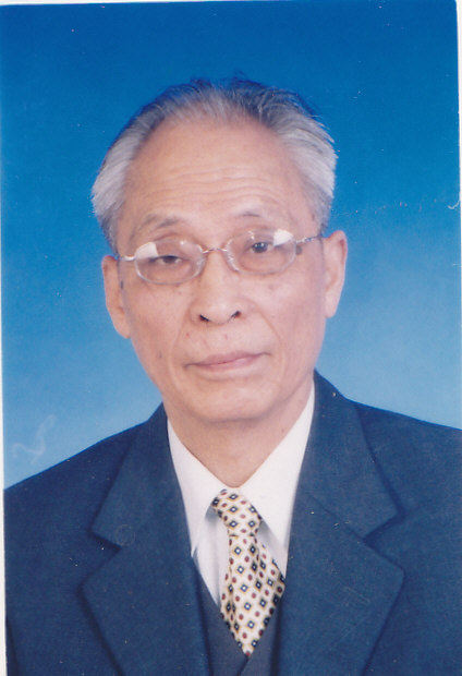  p data-id="gn7ia3ws9s">潘哲华,男,汉族,1930年生,浙江松阳人,毕业