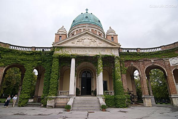  p>萨格勒布, a target="_blank" href="/item/克罗地亚/346016" data