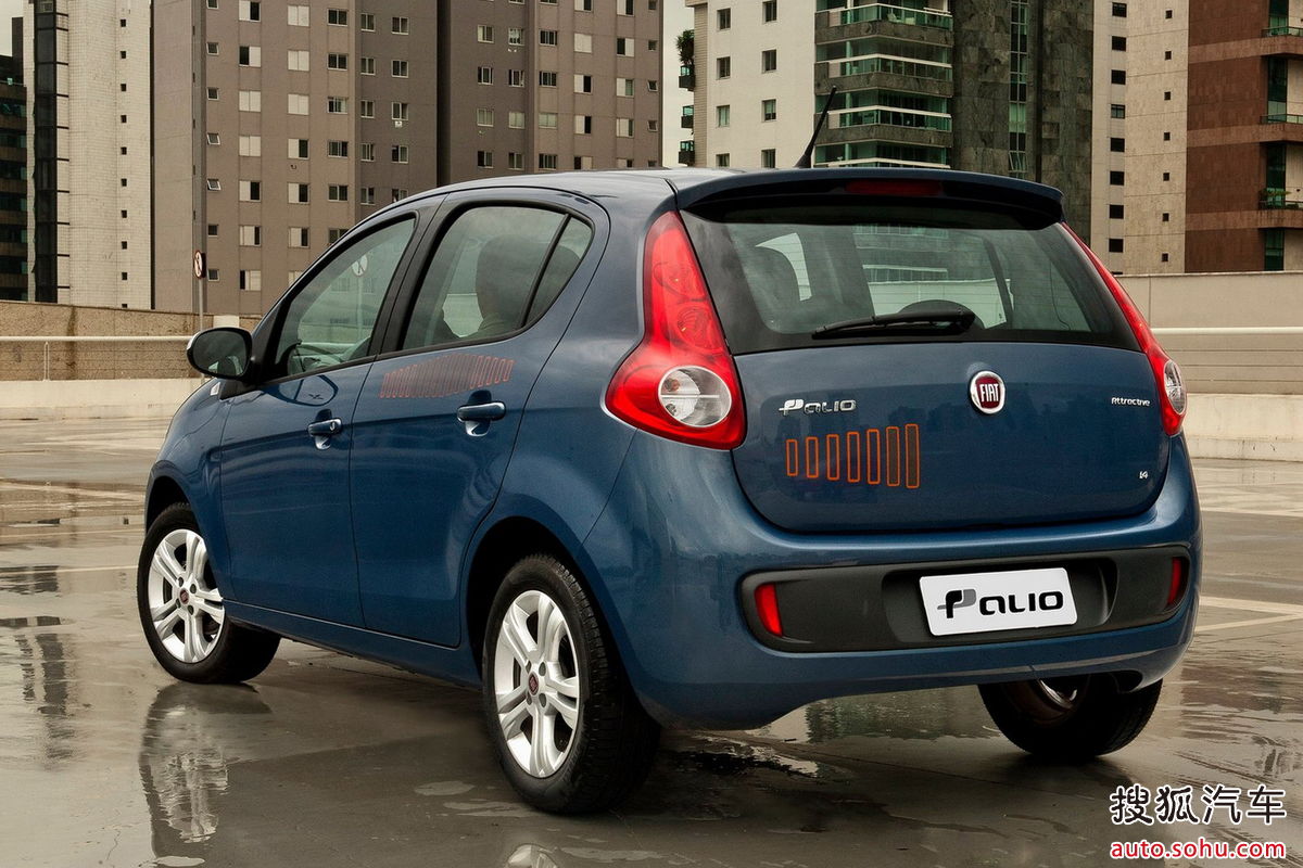 菲亚特全部车型图片(上汽大通全系车型图片)