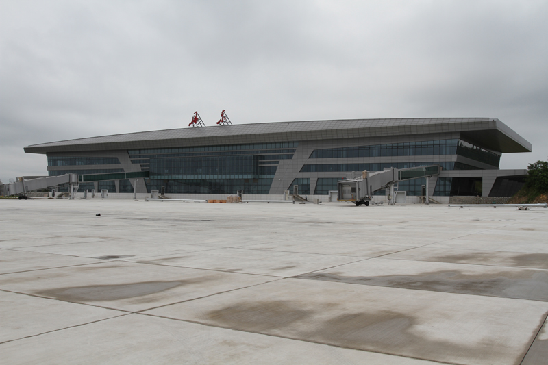  p>丹东浪头机场(dandong langtou airport,iata:ddg,icao:zydd),位于