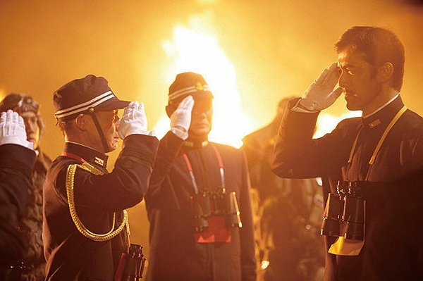  p data-id="gnwggr8z4f">《联合舰队》是1981年上映的日本电影,由