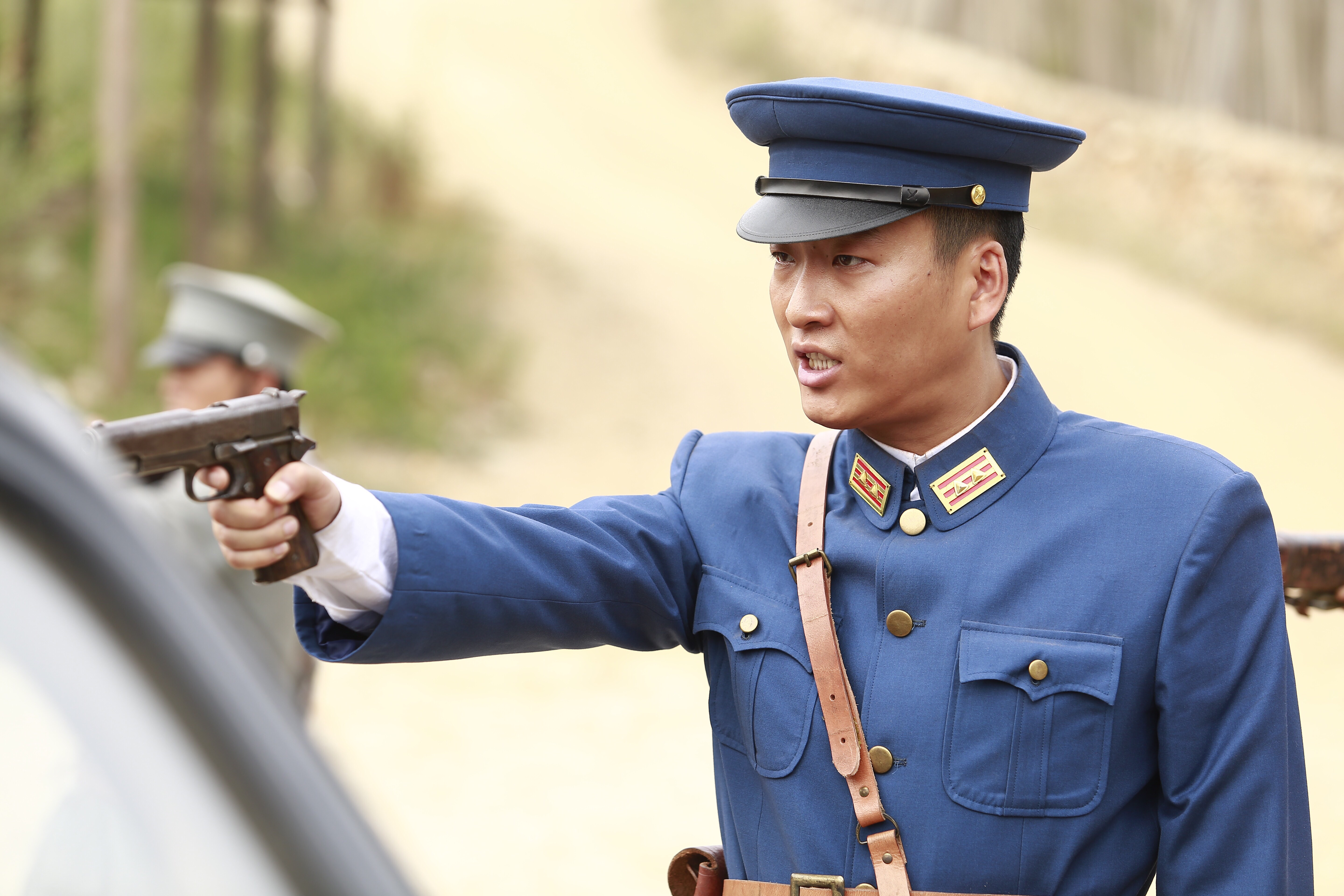 " data-lemmaid="13034">沈阳 /a>军区前进文工团电视艺术中心演员