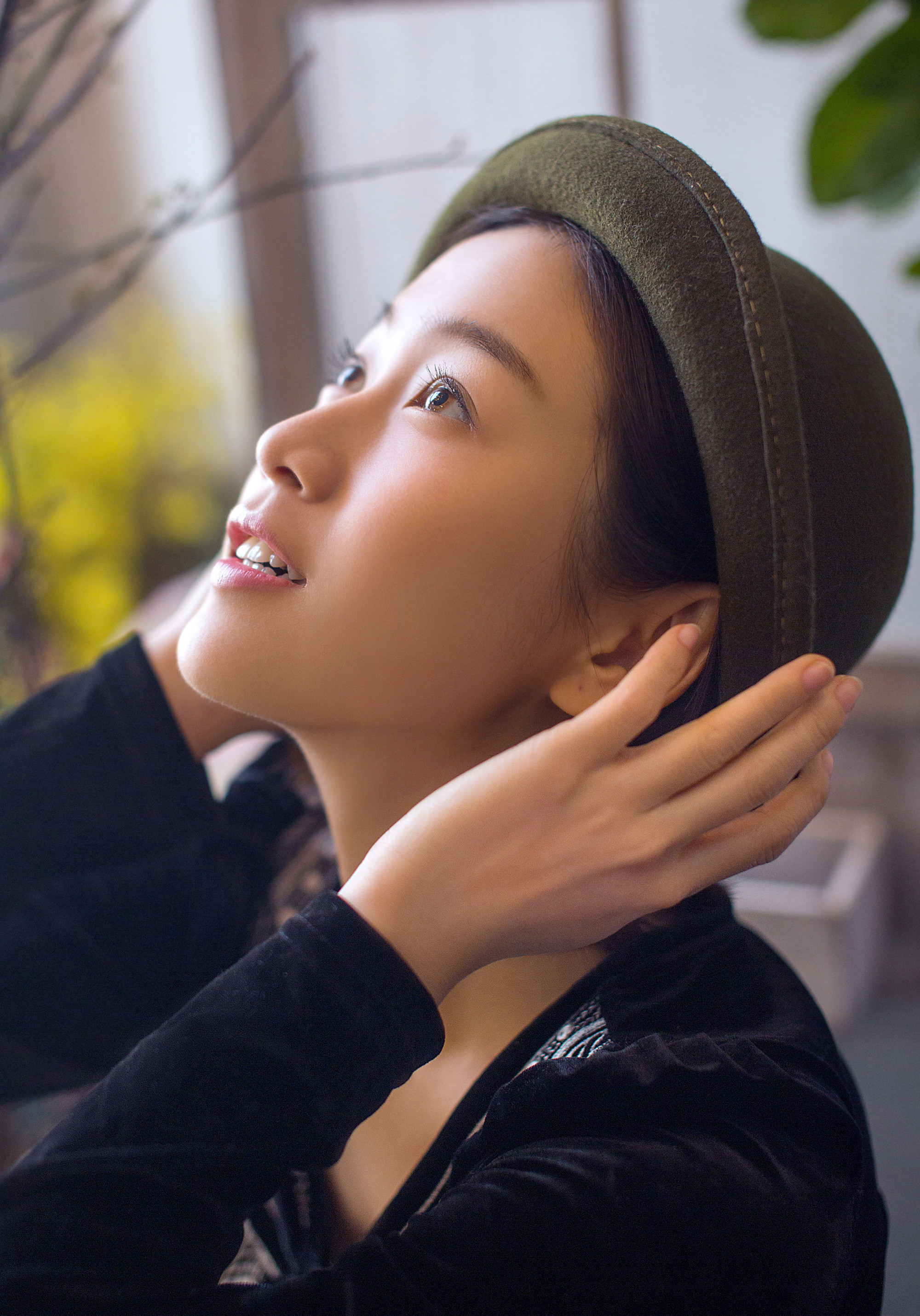  p>刘美含(mikan ryu),1991年4月9日出生于广东省深圳市,中国内地影视