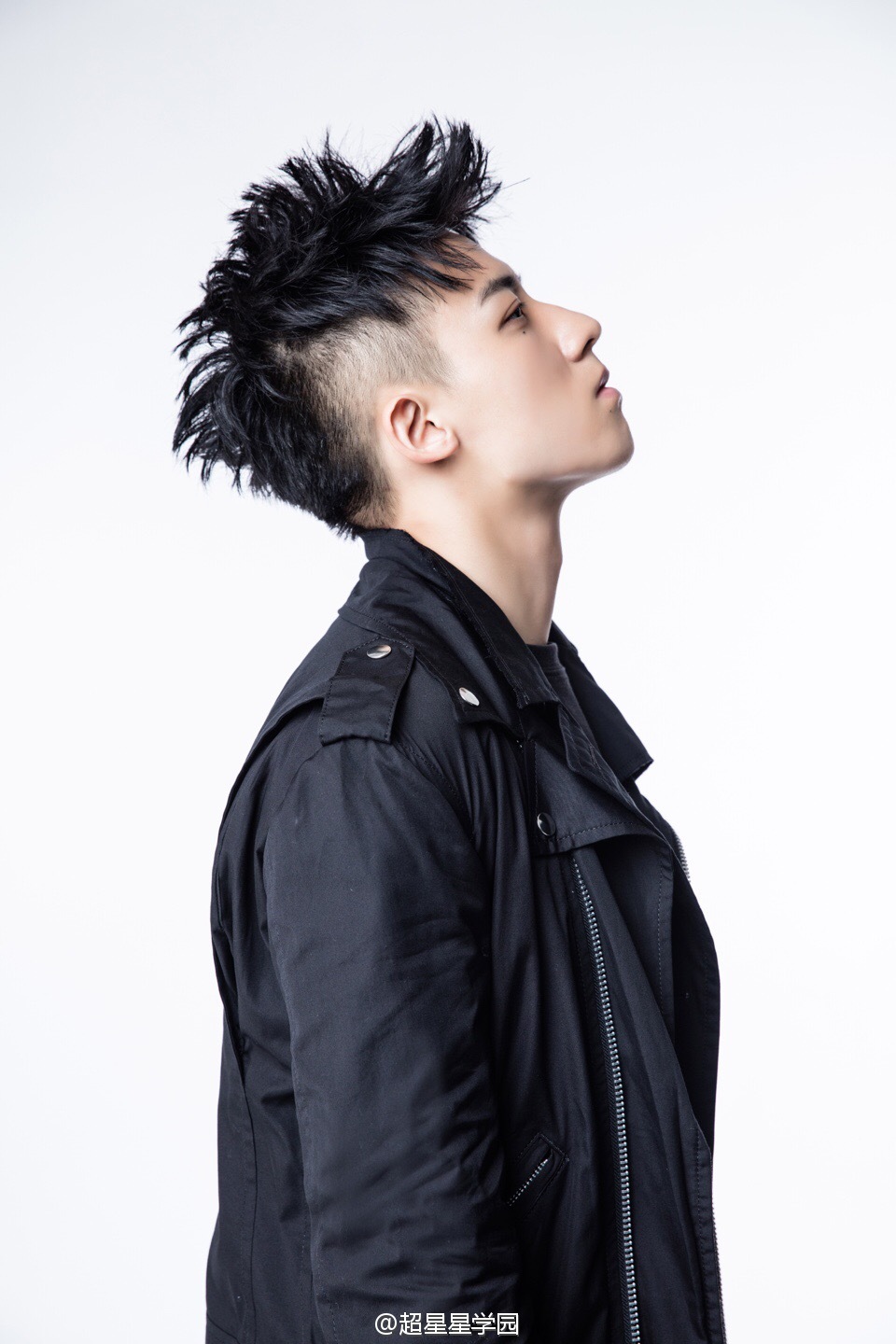 data-lemmaid="18664752">云南省 /a>昆明市,中国内地男歌手,演员