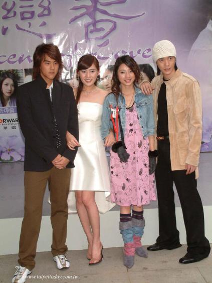  p>《恋香》是由 a target="_blank" href="/item/杨大庆/10739843"