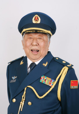 五洲人民齐欢笑