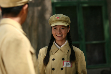  p>《烈日炎炎》是由 a href="#" data-lemmaid="5512047">滕文骥 /a>
