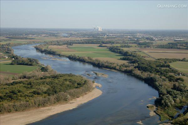 卢瓦尔河,即卢瓦河