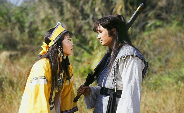 《大地飞鹰》是 a target="_blank" href="/item/香港无线电视