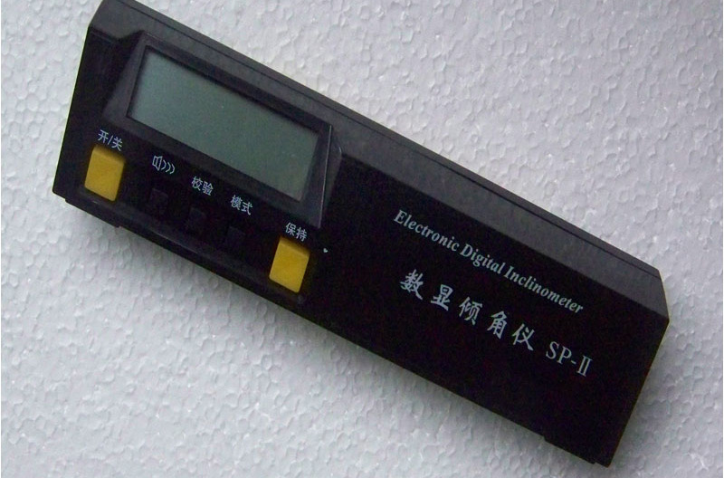  p>数显倾角仪又名坡度仪,测绘仪器,角度仪/量角器/角度计/角度测量.