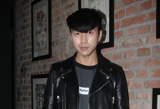  p>韩火火,时尚编辑,中国时装 a target="_blank" href="/item/创意人