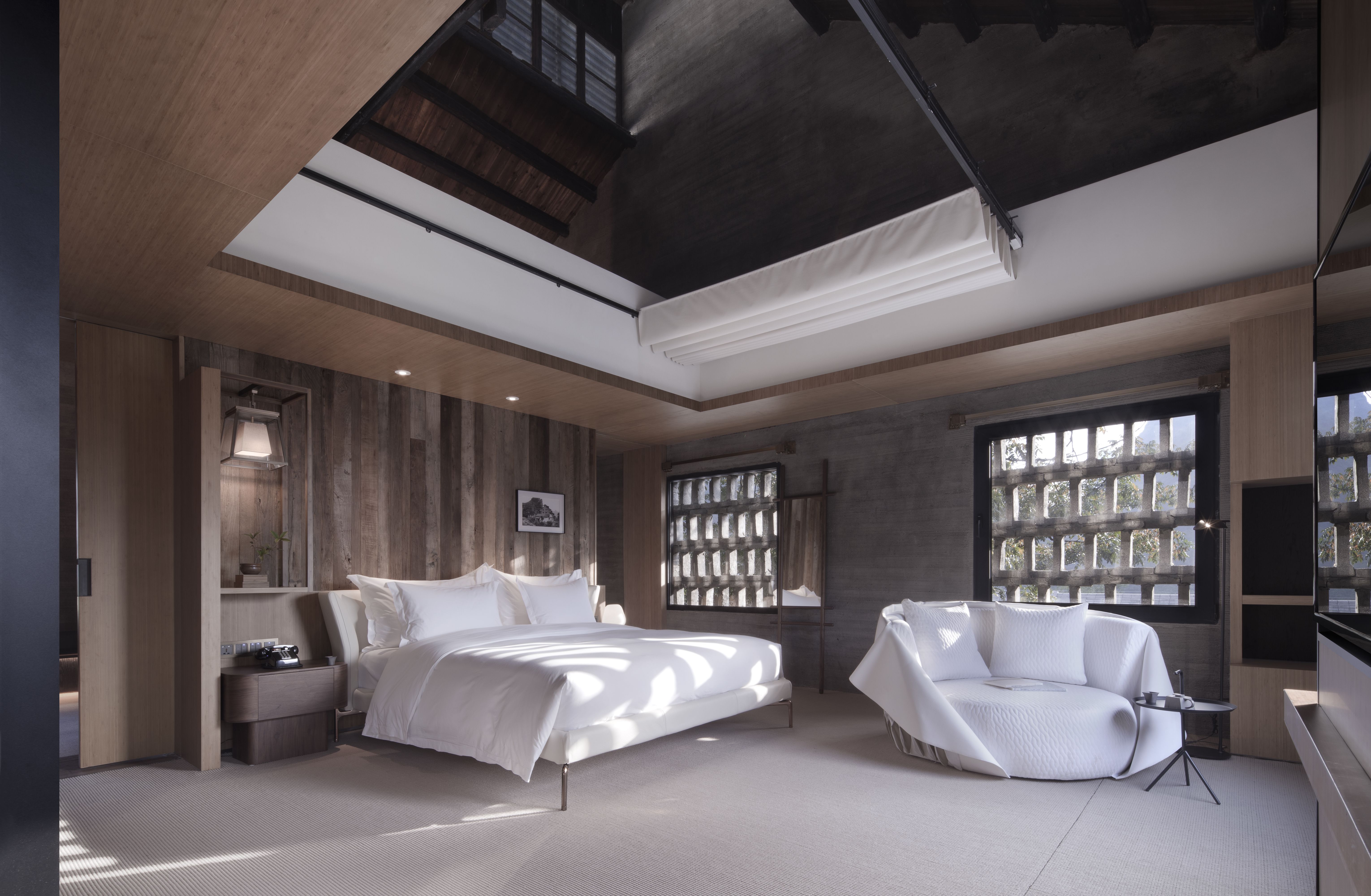  p data-id="gnz0czc3di">琚宾,设计师,创基金理事,水平线设计品牌