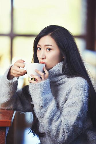  p>杨净如,1989年10月23日出生于云南省德宏傣族景颇族自治州瑞丽市