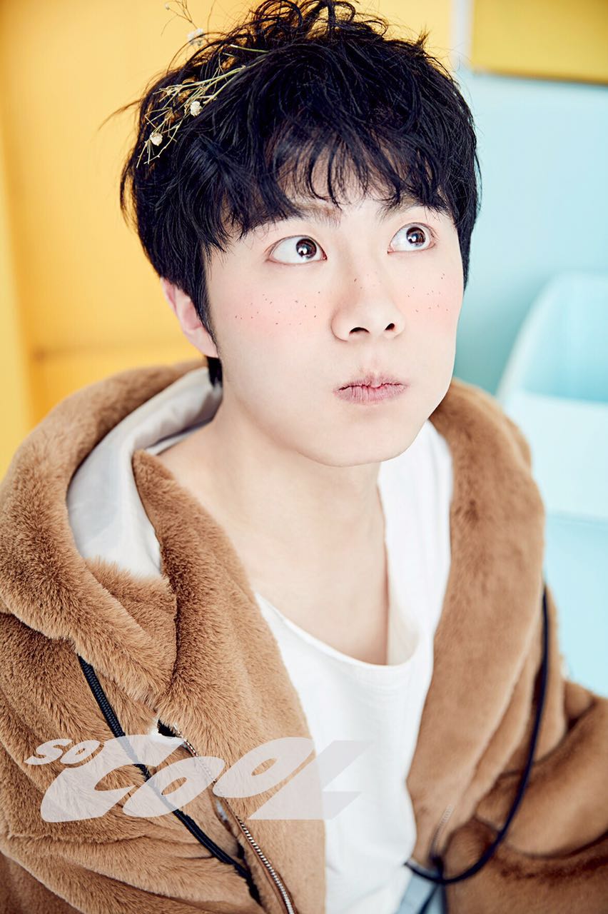 p>姚望(lucas),1992年2月18日出生于四川省成都市,中国内地影视男演员